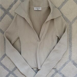 Aritzia V-Neck Ribbed Sweater in Cream